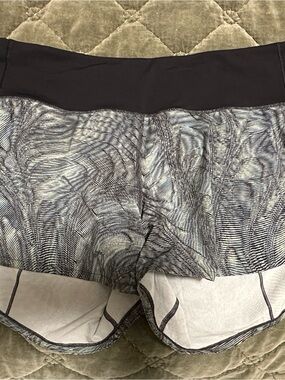 lululemon speed up short
